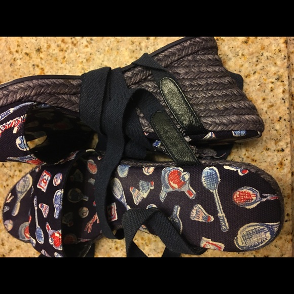 ❤️CHANEL❤️-SOLD - Picture 10 of 13